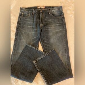 Levi’s 527 Bootcut jeans -SZ 38/32
Waist 19”
Inseam 31”